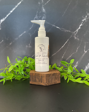 Load image into Gallery viewer, Scented Body Oils
