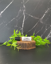 Load image into Gallery viewer, Perfume roll on Oil
