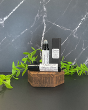 Load image into Gallery viewer, Perfume roll on Oil
