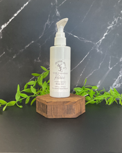 Load image into Gallery viewer, Scented Body Oils
